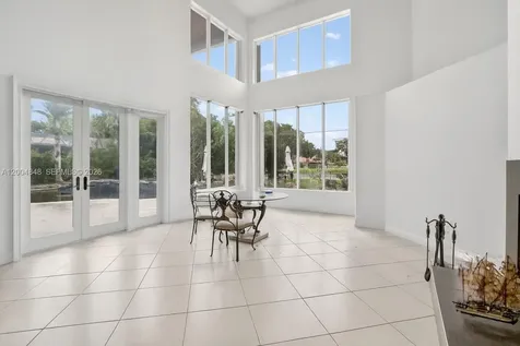 10161 N Lake Vista Circle Davie FL 33328