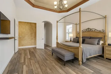 10161 N Lake Vista Circle Davie FL 33328
