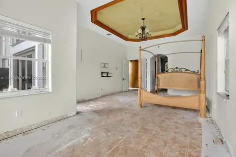 10161 N Lake Vista Circle Davie FL 33328