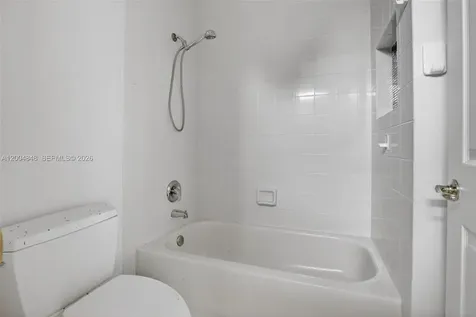 10161 N Lake Vista Circle Davie FL 33328