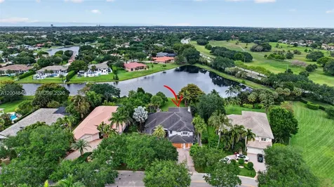 10161 N Lake Vista Circle Davie FL 33328