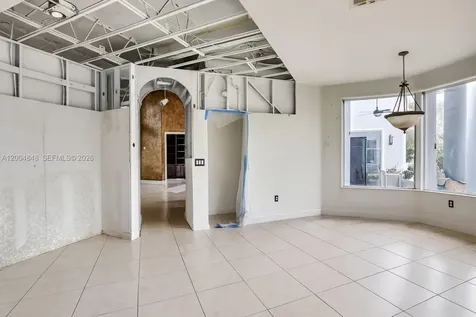 10161 N Lake Vista Circle Davie FL 33328
