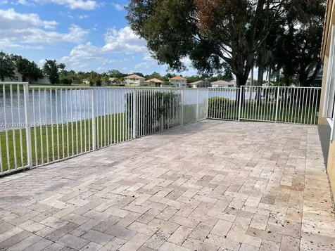 4117 Sapphire Bend Weston FL 33331