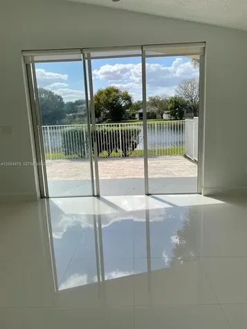 4117 Sapphire Bend Weston FL 33331