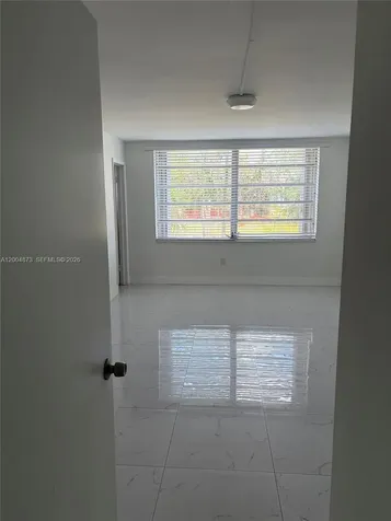 1401 NE 191st Street Miami FL 33179
