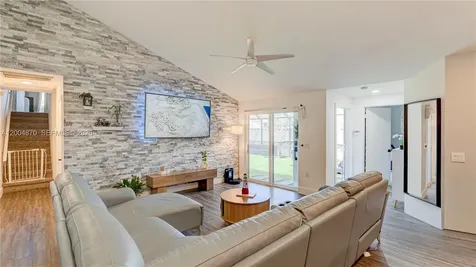 9604 Boca Gardens Parkway Boca Raton FL 33496