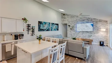 9604 Boca Gardens Parkway Boca Raton FL 33496