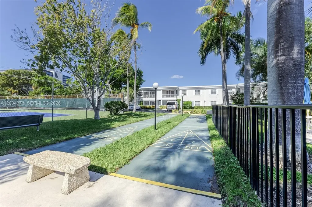6207 Bay Cub Drive Fort Lauderdale FL 33308