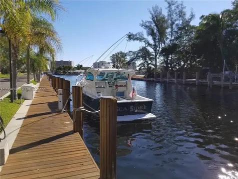 6207 Bay Cub Drive Fort Lauderdale FL 33308