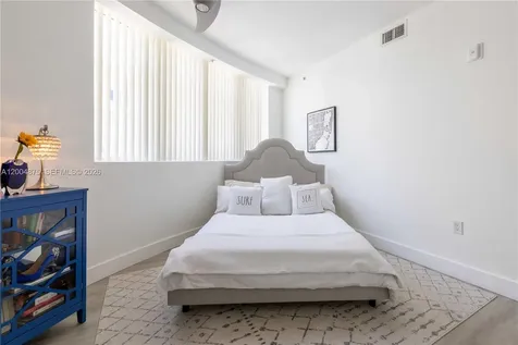 6580 Indian Creek Drive Miami Beach FL 33141