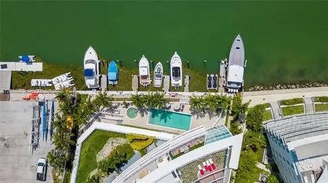 6580 Indian Creek Drive Miami Beach FL 33141