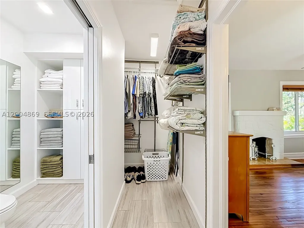 1029 Harrison Street Hollywood FL 33019