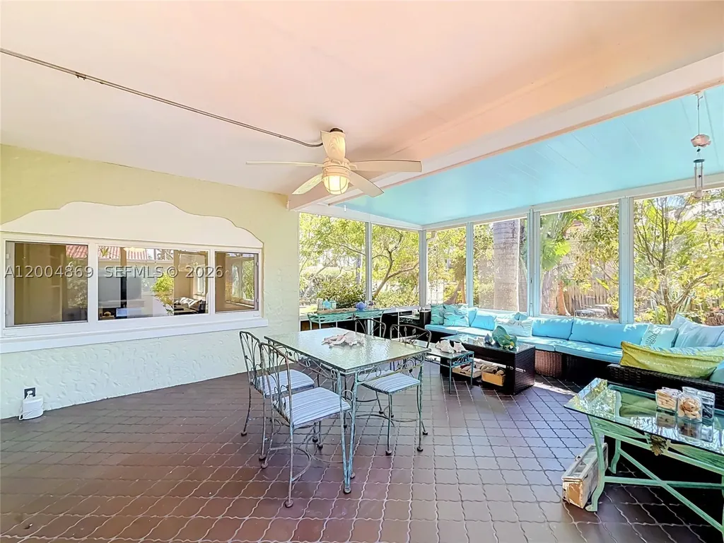1029 Harrison Street Hollywood FL 33019