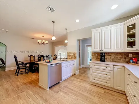 1029 Harrison Street Hollywood FL 33019