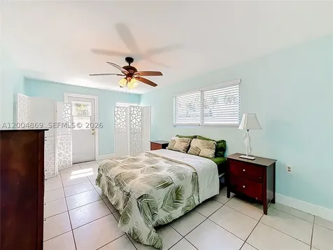 1029 Harrison Street Hollywood FL 33019