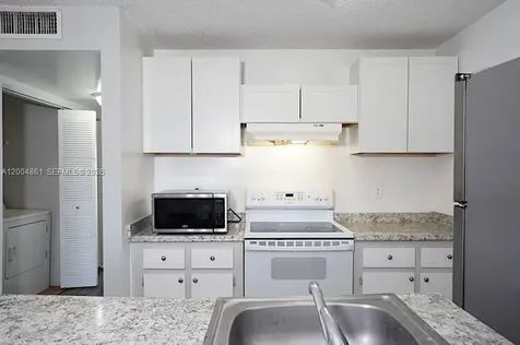 1727 W Meadows Circle W Boynton Beach FL 33436