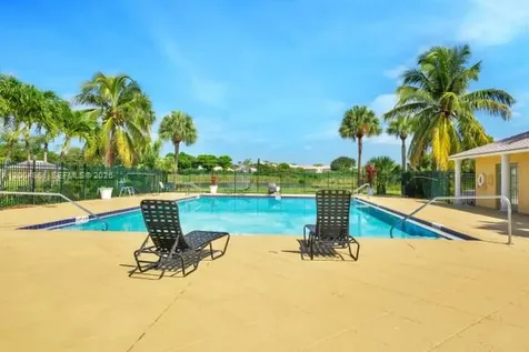 1727 W Meadows Circle W Boynton Beach FL 33436