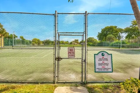 1727 W Meadows Circle W Boynton Beach FL 33436