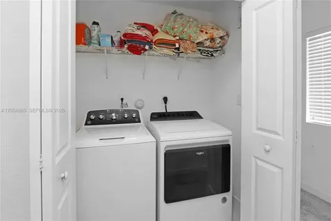 1052 SE 23rd Avenue Homestead FL 33035