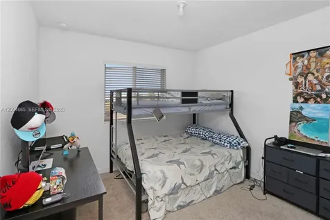 1052 SE 23rd Avenue Homestead FL 33035