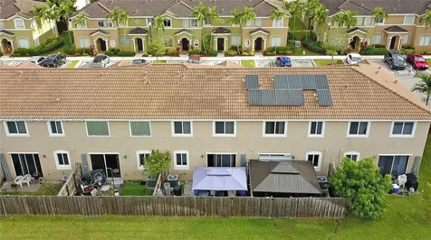1052 SE 23rd Avenue Homestead FL 33035