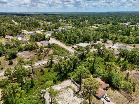 460 Norwood Avenue S Lehigh Acres FL 33974