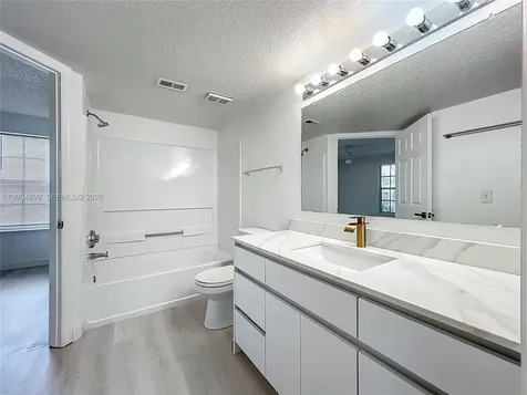 2225 Metropolitan Way Orlando FL 32839