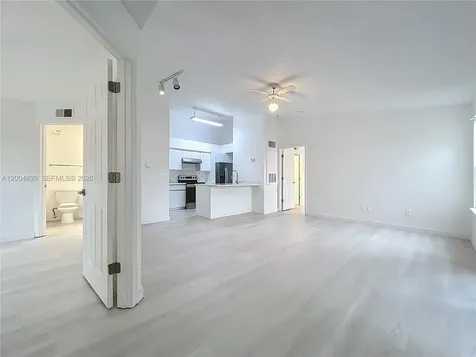 2225 Metropolitan Way Orlando FL 32839