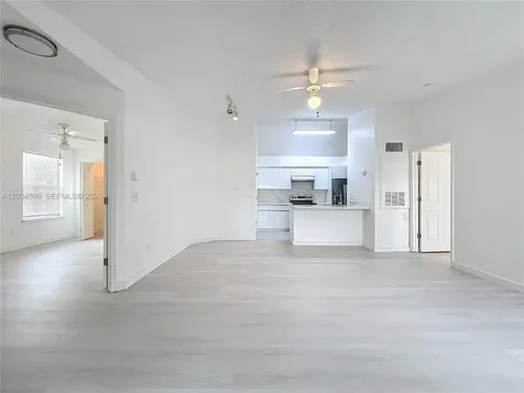 2225 Metropolitan Way Orlando FL 32839