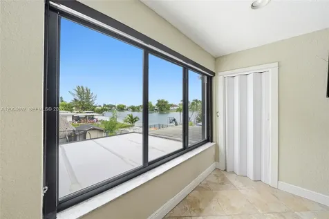 1789 W 72nd Street Hialeah FL 33014