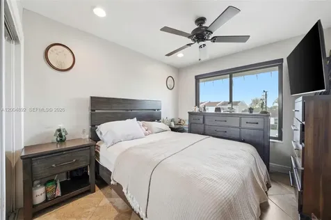 1789 W 72nd Street Hialeah FL 33014