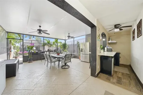 1789 W 72nd Street Hialeah FL 33014