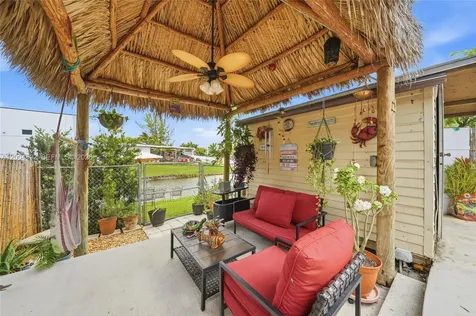 1789 W 72nd Street Hialeah FL 33014