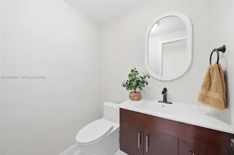 1789 W 72nd Street Hialeah FL 33014