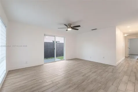 130 NW 57th Street Oakland Park FL 33309