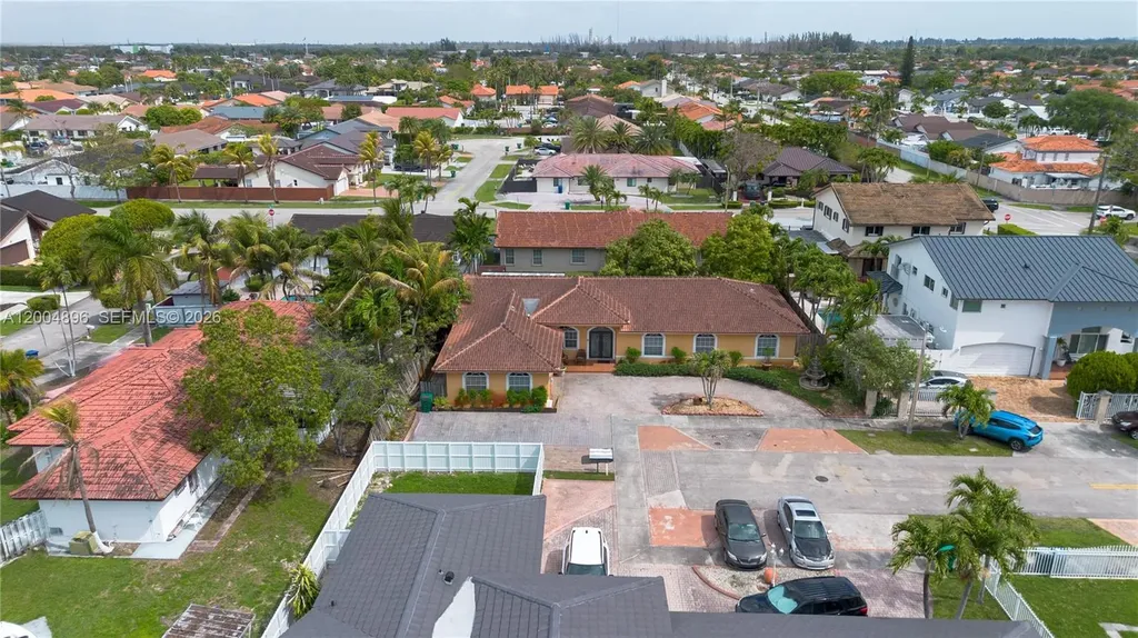 13911 SW 18th Terrace Miami FL 33175