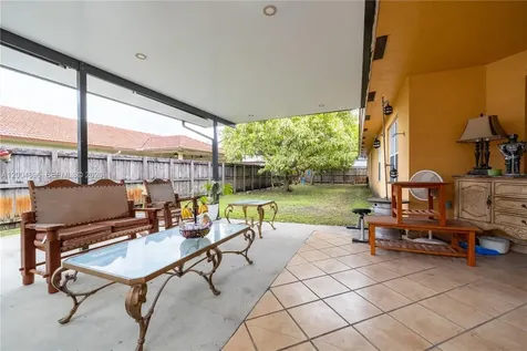 13911 SW 18th Terrace Miami FL 33175