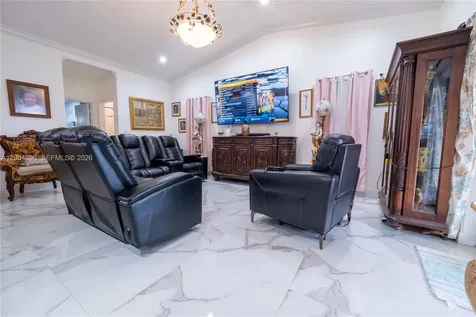 13911 SW 18th Terrace Miami FL 33175