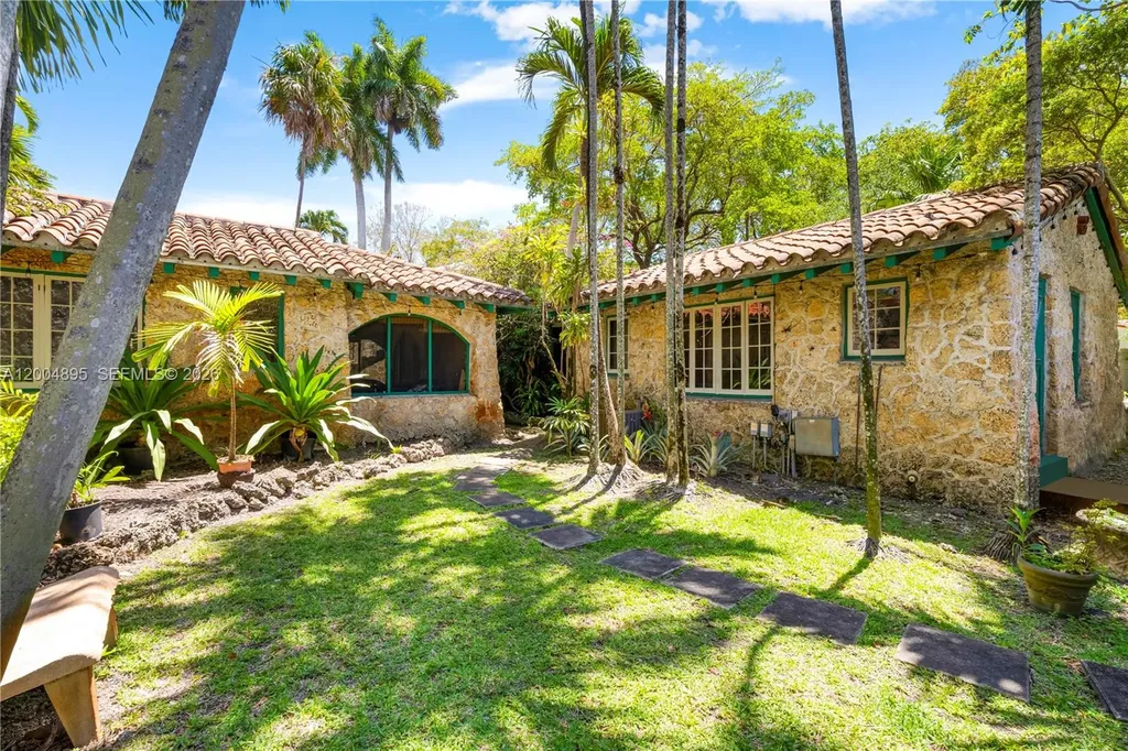 1301 Milan Avenue Coral Gables FL 33134