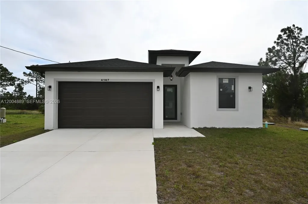 4107 13 Street SW Lehigh Acres FL 33976