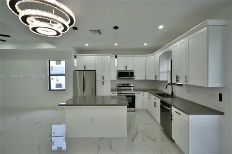 4107 13 Street SW Lehigh Acres FL 33976