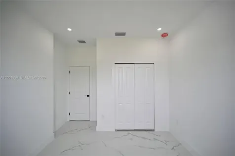 4107 13 Street SW Lehigh Acres FL 33976