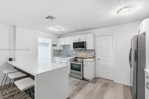 2125 NW 27th Lane Fort Lauderdale FL 33311