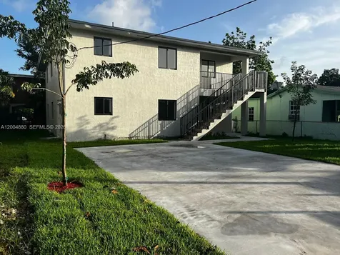 6980 NW 21st Avenue Miami FL 33147