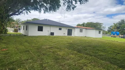 North Miami Beach FL 33162