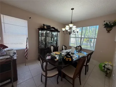 2329 NW 184th Terrace Pembroke Pines FL 33029