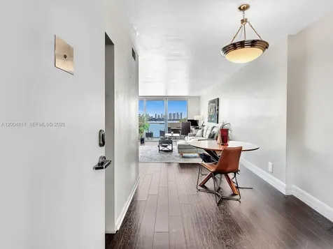 1200 West Avenue Miami Beach FL 33139