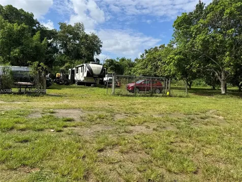24000 SW 167th Avenue Homestead FL 33031