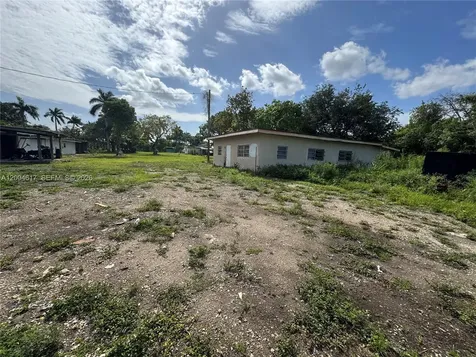 24000 SW 167th Avenue Homestead FL 33031