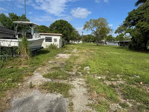 24000 SW 167th Avenue Homestead FL 33031
